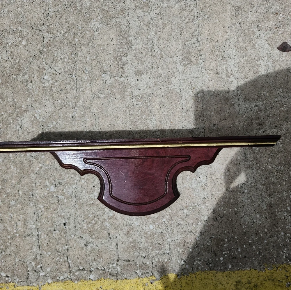 Vintage Gold Trimmed 17